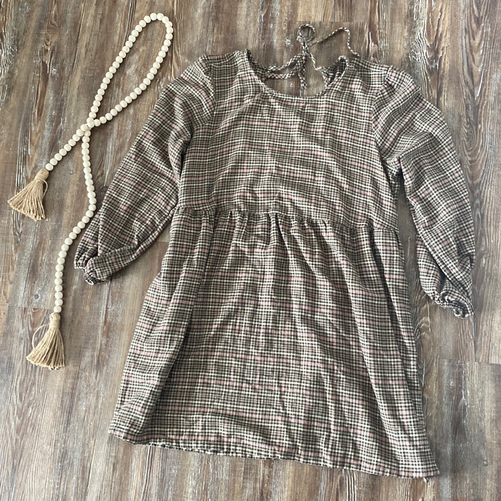Plaid American Eagle Dress with Bow Detail